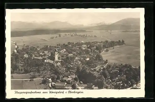 AK Königsdorf /Obb., Fliegeraufnahme mit Kirche