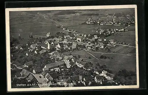 AK Heuberg /Stetten a. k. M., Fliegeraufnahme des Ortes