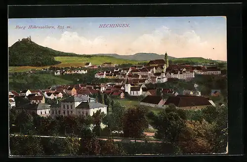 AK Hechingen, Ortsansicht aus der Vogelschau mit Burg Hohenzollern