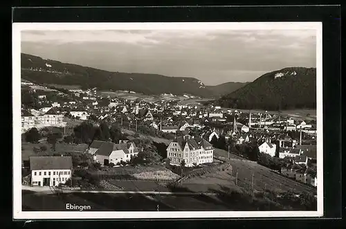 AK Ebingen, Blick über Wohnhäuser gegen Stadtzentrum