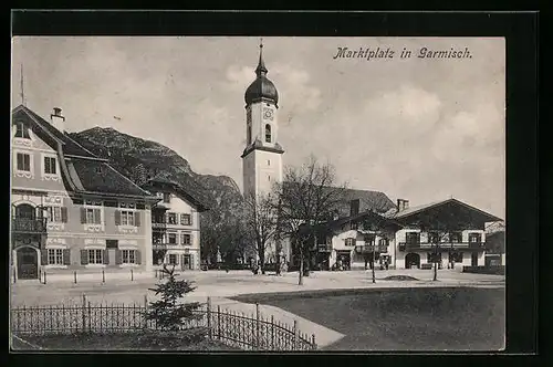 AK Garmisch, Marktplatz mit Strassenpartie