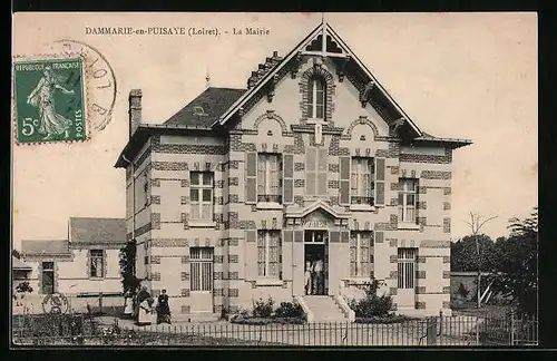 AK Dammarie-en-Puisaye, La Mairie