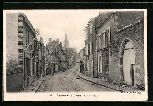 AK Bonny-sur-Loire, Grande-Rue