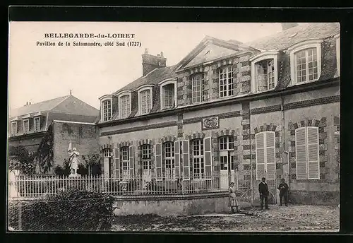 AK Bellegarde-du-Loiret, Pavillon de la Salamandre, cote sud