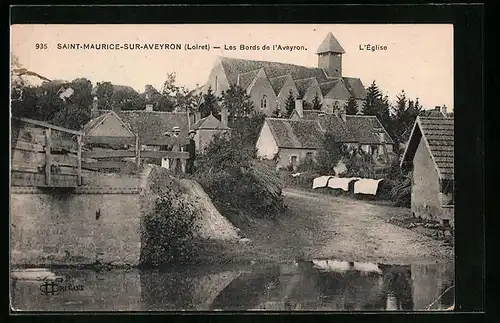 AK Saint-Maurice-sur-Aveyron, Les Bords de l`Aveyron, L`Église