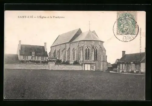 AK Saint-Lyé, L`Eglise et le Presbytere