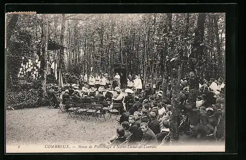 AK Combreux, Messe de Pelerinage a Notre-Dame-de-Lourdes