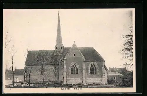 AK Ladon, L`Eglise