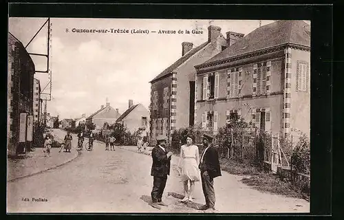 AK Ouzouer-sur-Trézée, Avenue de la Gare