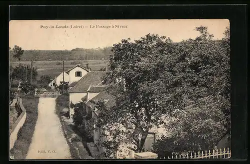 AK Puy-la-Laude, Le Passage à Niveau