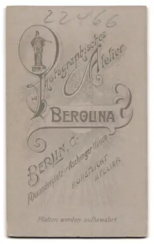 Fotografie Berolina, Berlin-C., Alexanderplatz, Älterer Herr im Anzug mit Henri Quatre