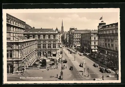 AK Wien, Kärntnerstrasse mit Geschäften und Brunnen