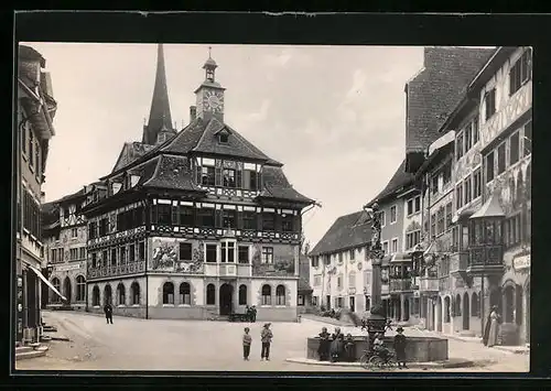 AK Stein a. Rh., Rathaus mit Brunnen