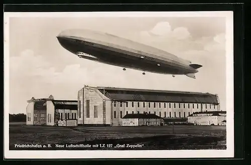 AK Friedrichshafen a. B., Neue Luftschiffhalle mit LZ 127 Graf Zeppelin