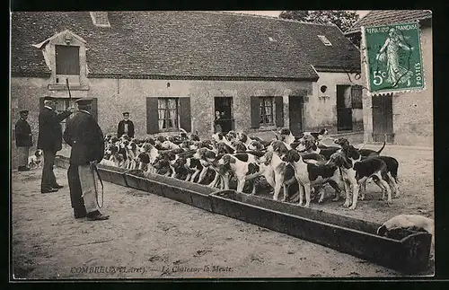 AK Combreux, Le Château, Le Meute