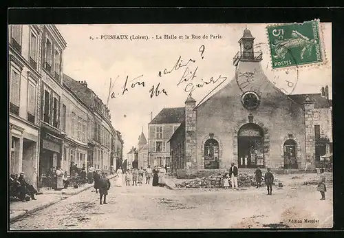 AK Puiseaux, La Halle et la Rue de Paris