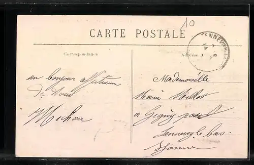 AK Châlette, Mairie et Place