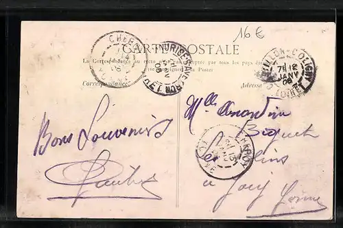 AK Saint-Maurice-sur-Aveyron, La Rue de la Poste