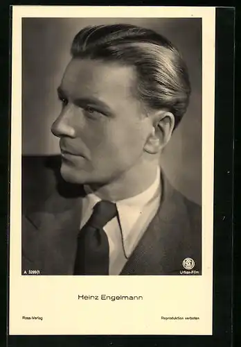 AK Schauspieler Heinz Engelmann im Anzug mit Krawatte