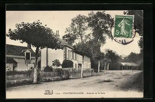 AK Chateau-Renard, Avenue de la Gare