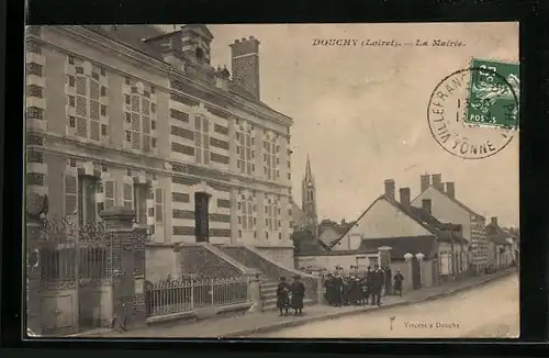 AK Douchy, La Mairie