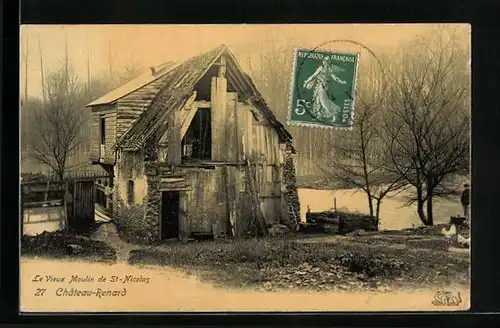 AK Chateau-Renard, Le Vieux Moulin de St-Nicolas