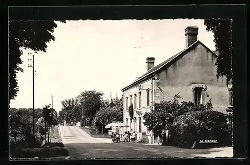 AK Combreux, Hotel de la Croix Blanche