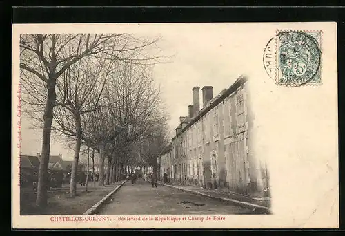 AK Chatillon-Coligny, Boulevard de la Republique et Champ de Foire