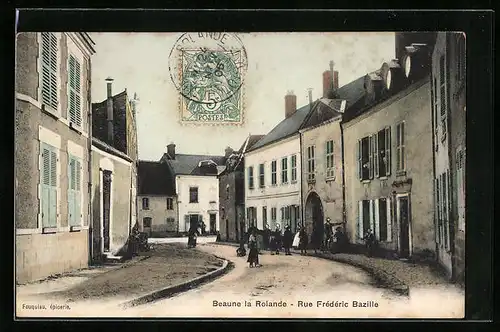 AK Beaunne-la-Rolande, Rue Fredric Bazille