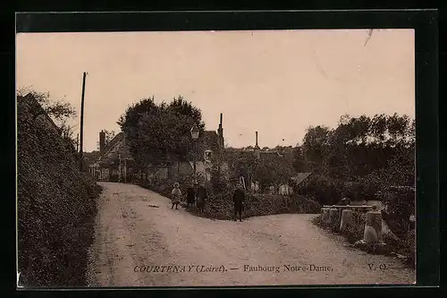 AK Courtenay, Faubourg Notre-Dame