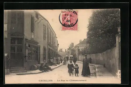 AK Chuelles, La Rue de Châteaurenard