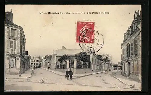 AK Beaugency, Rue de la Gare et Rue Porte Vendôme