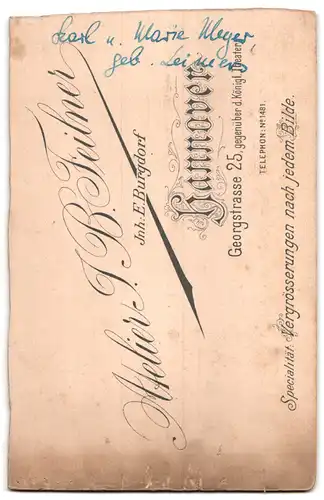 Fotografie J. B. Feilner, Hannover, Georgstrasse 25, Junges Ehepaar in festlicher Sonntagskleidung