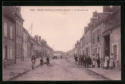 AK Saint-Denis-de-l`Hotel, La Grande Rue