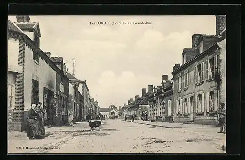 AK Les Bordes, La Grande-Rue, Strassenpartie