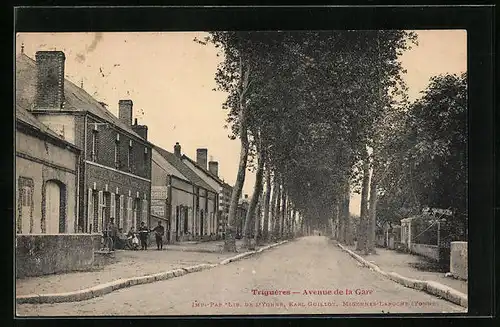 AK Triguères, Avenue de la Gare