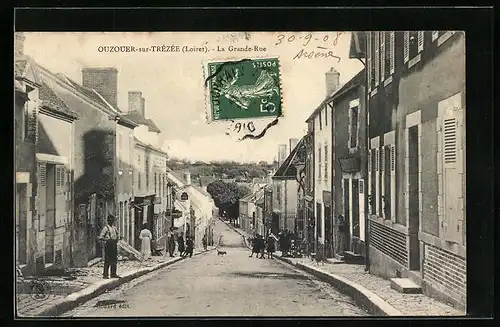 AK Ouzouer-sur-Trézée, La Grande Rue