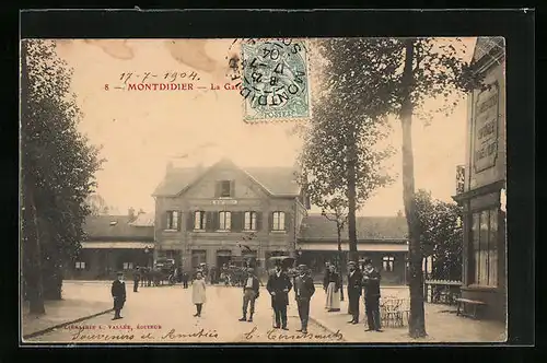 AK Montdidier, La Gare, Bahnhof