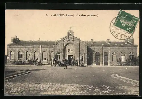 AK Albert, La Gare extérieur, Bahnhof