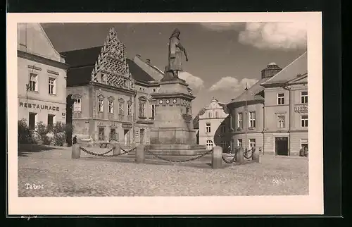 AK Tabor, Marktplatz mit Brunnen