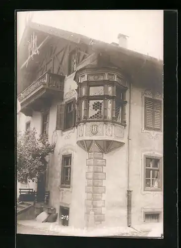 AK Längenfeld, Altes Bauernhaus mit Erker