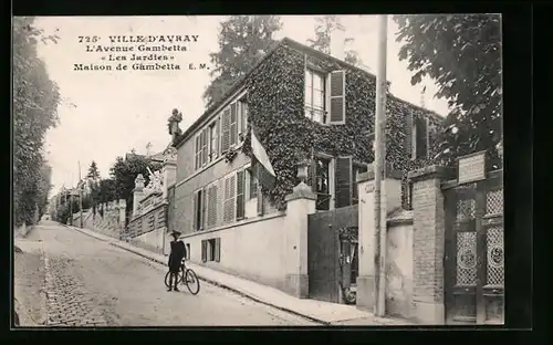 AK Ville D`Avray, L`Avenue Gambetta Les Jardies, Maison Gambetta