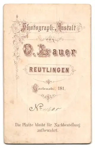 Fotografie O. Lauer, Reutlingen, Gartenstr. 181, Junge Dame mit Halsband