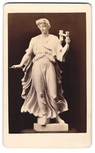 Fotografie unbekannter Fotograf und Ort, Statue Apollo Musagetes, Collection de Sculptures