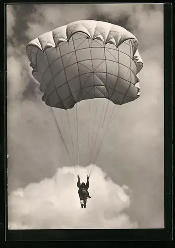 AK Bratislava, Fourth World Parachute-Jumping Championships, Fallschirmspringer