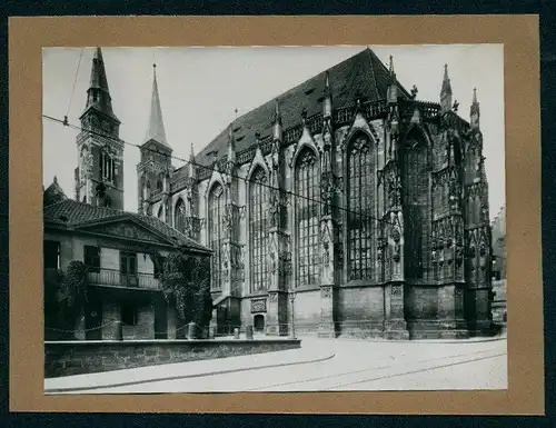 Fotografie unbekannter Fotograf, Ansicht Nürnberg, Strasseneck an der Handwerkskammer & Lorenzkirche