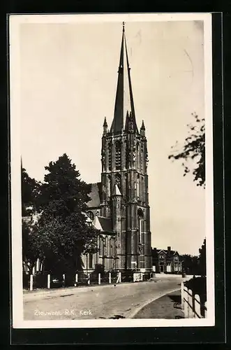 AK Zieuwent, R. K. Kerk