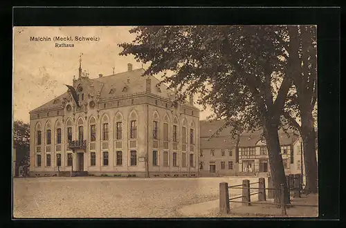 AK Malchin /Meckl. Schweiz, Rathaus