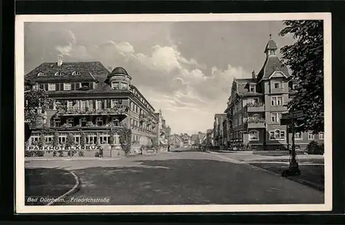 AK Bad Dürrheim, Friedrichstrasse mit Parkhotel Kreuz