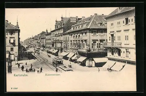 AK Karlsruhe, Kaiserstrasse mit Hotel Englischer Hof, Geschäften und Strassenbahn